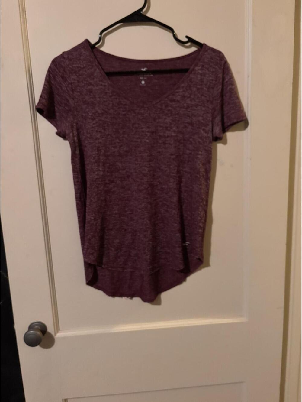 Hollister Must-Have Collection Easy Tee Heathered Burgundy Purple XS